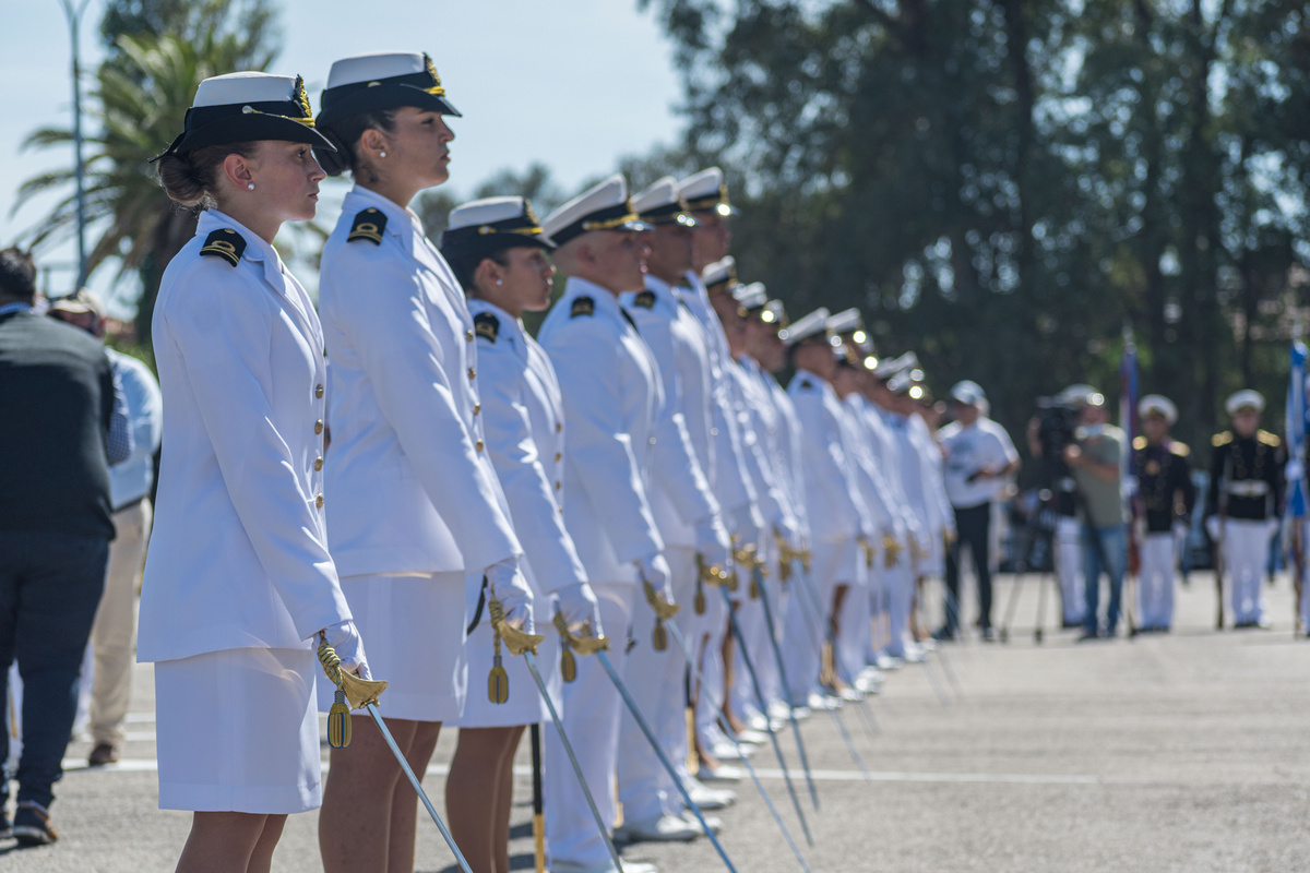 Estudiante de la Escuela Naval fue expulsado de la Armada por vender ...