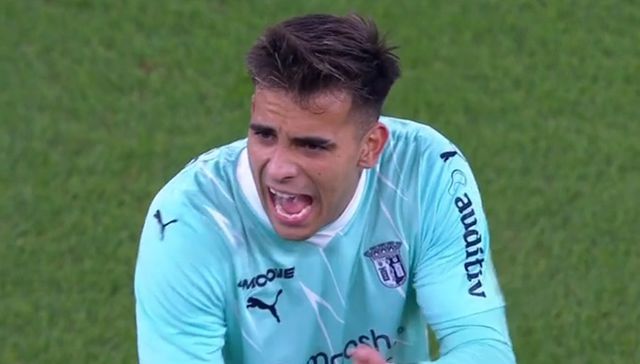 Un cañón en el botín