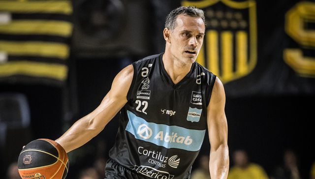 Torazo en rodeo ajeno