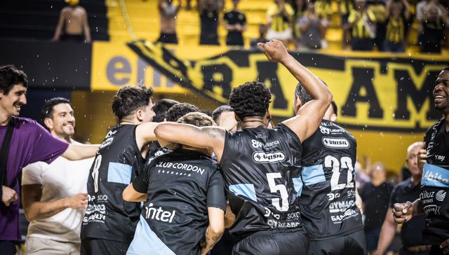 Grande como la vitrina