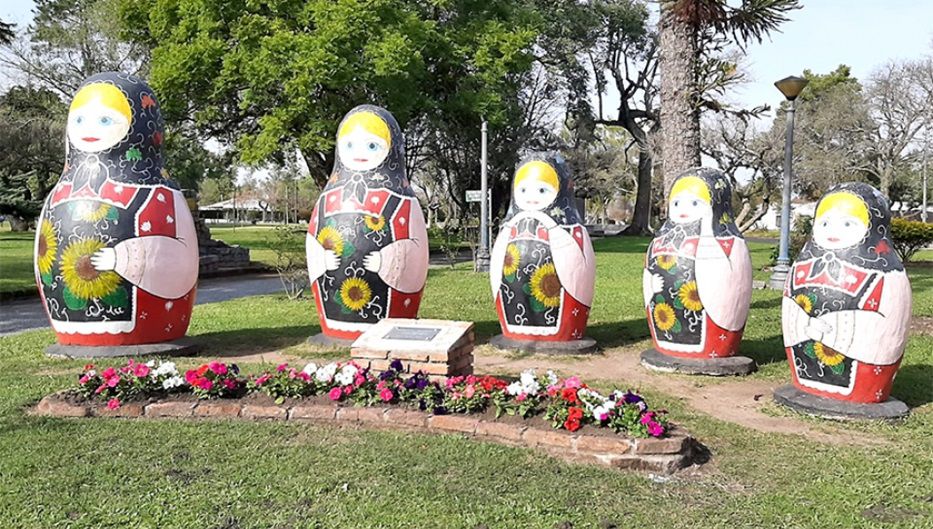 Entre flores y matrioshkas