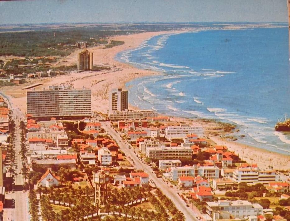 Punta del Este en 1965 o 1966. Foto: Facebook Inmortalicemos el Punta del Este en blanco y negro