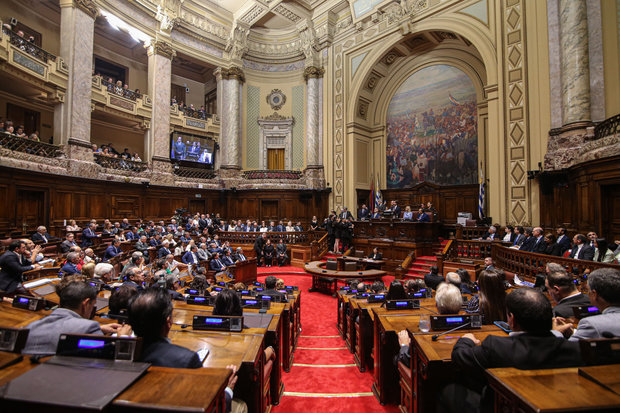 A favor y en contra: oposición y oficialismo reaccionaron al discurso de Lacalle Pou