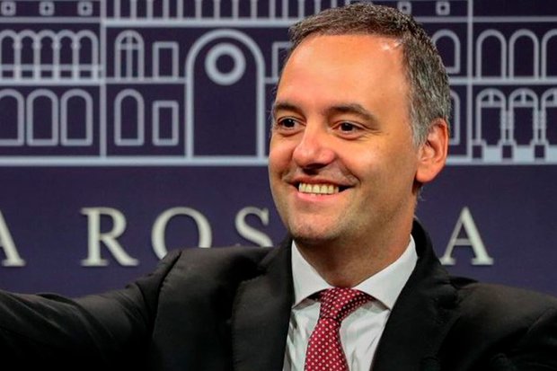 Twitter Manuel Adorni