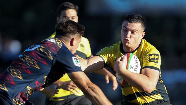 Poner cabeza y aguantar el tirón