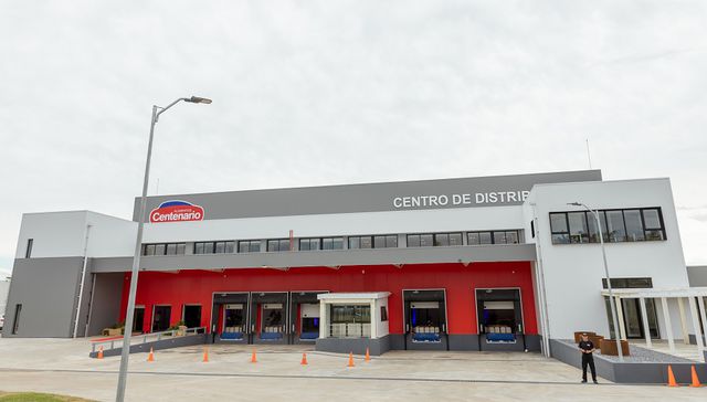 Alimentos Centenario inauguró su nueva planta de distribución en Montevideo