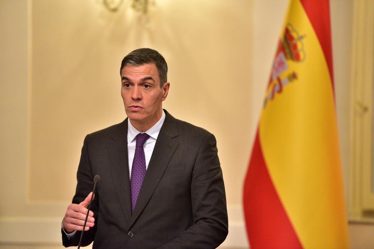 El Congreso de España aprobó moción para que Sánchez renuncie por corrupción