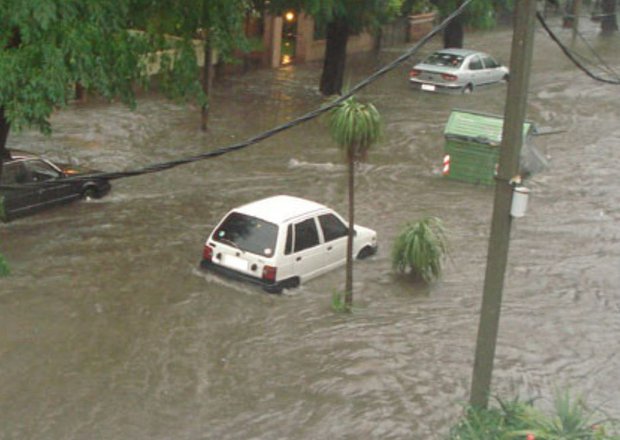 “Mucho cuidado, Montevideo”: la advertencia del meteorólogo Ramis para domingo y lunes
