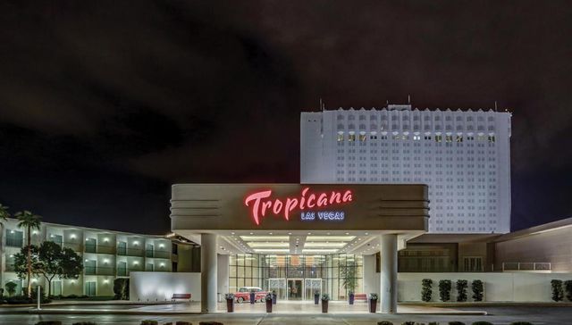 De las cuatro décadas