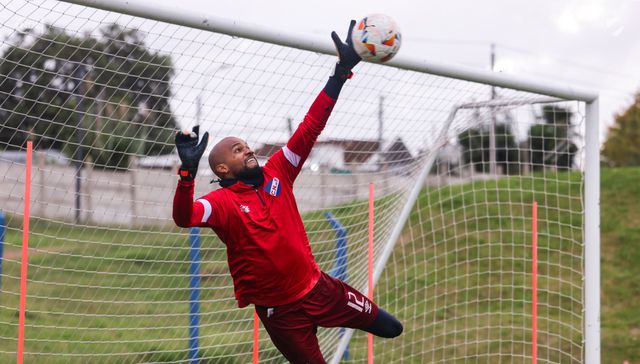 A sellar ese pasaporte