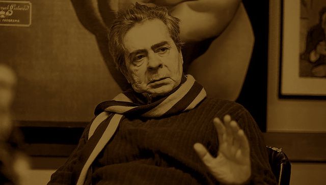 A lo lejos, la ciudad