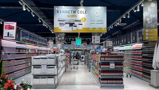 Tienda Inglesa presenta su nueva línea de artículos coleccionables Kenneth Cole