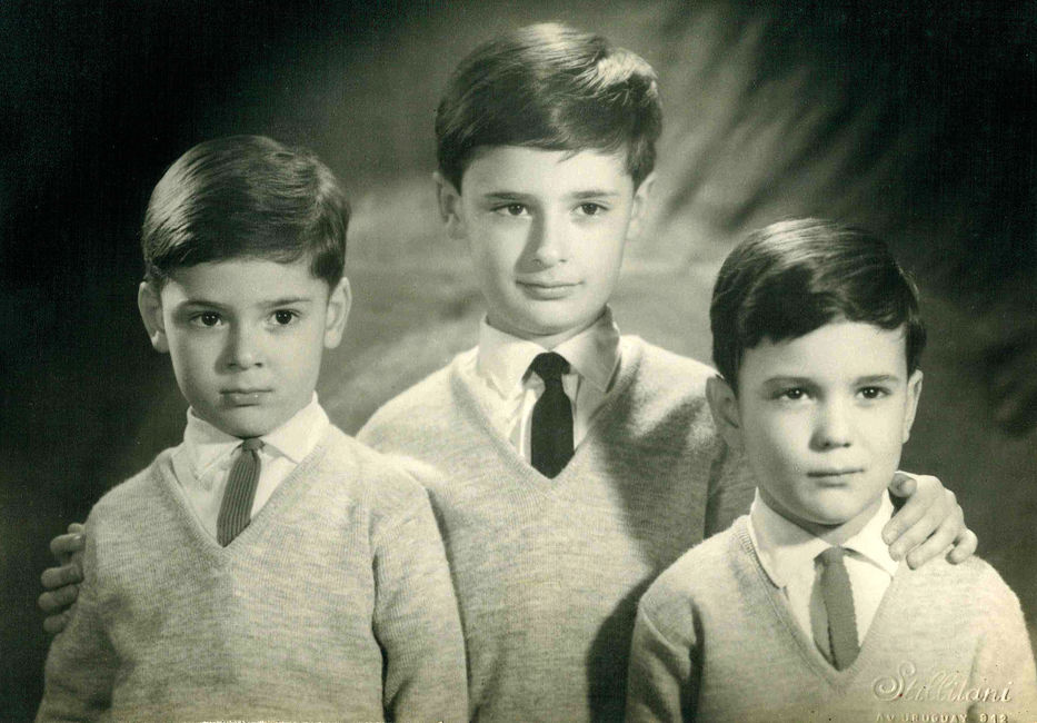 Pablo Mieres y sus hermanos varones. Foto: cedida a Montevideo Portal