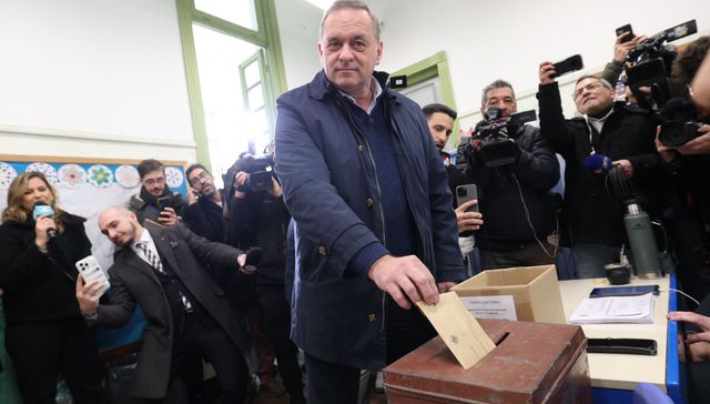 Se votó a sí mismo