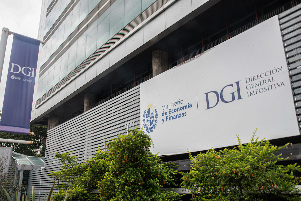 DGI pone lupa sobre contribuyentes de IVA por servicios personales: ¿a quiénes notificará?