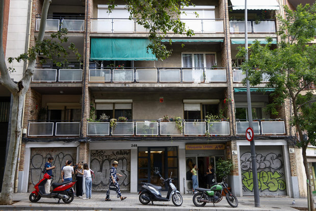 El edificio en el que ocurrió la tragedia. EFE/Quique García