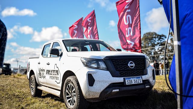 Nissan se sumó al Campeonato Uruguayo de Prueba de Riendas con una pick up Frontier