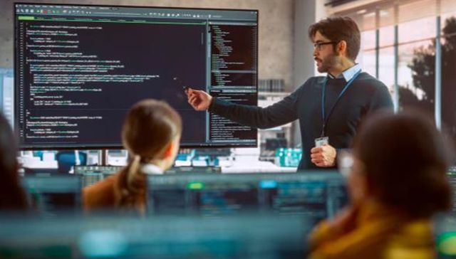 BBVA impulsa la formación de sus empleados con nuevos cursos sobre IA generativa