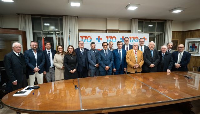 El doctor Alfredo Torres asumió como nuevo gerente general de la Asociación Española