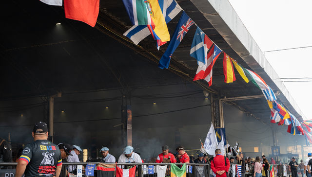 ¡Un aplauso para los asadores!