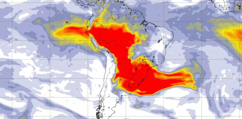 MetSul advierte que humo por incendios en Amazonas cubrirá Uruguay