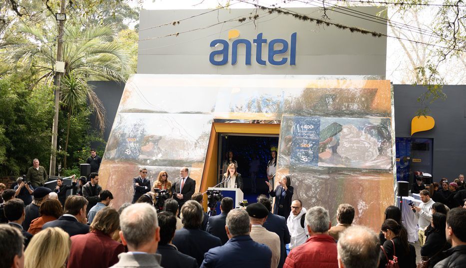 Exterior del stand de Antel en la expo Prado. Foto: Ronchi Peña