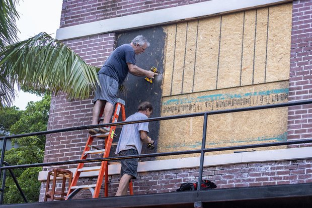 Así se prepara Florida para Milton. Foto: EFE/EPA/ERIK S. LESSER