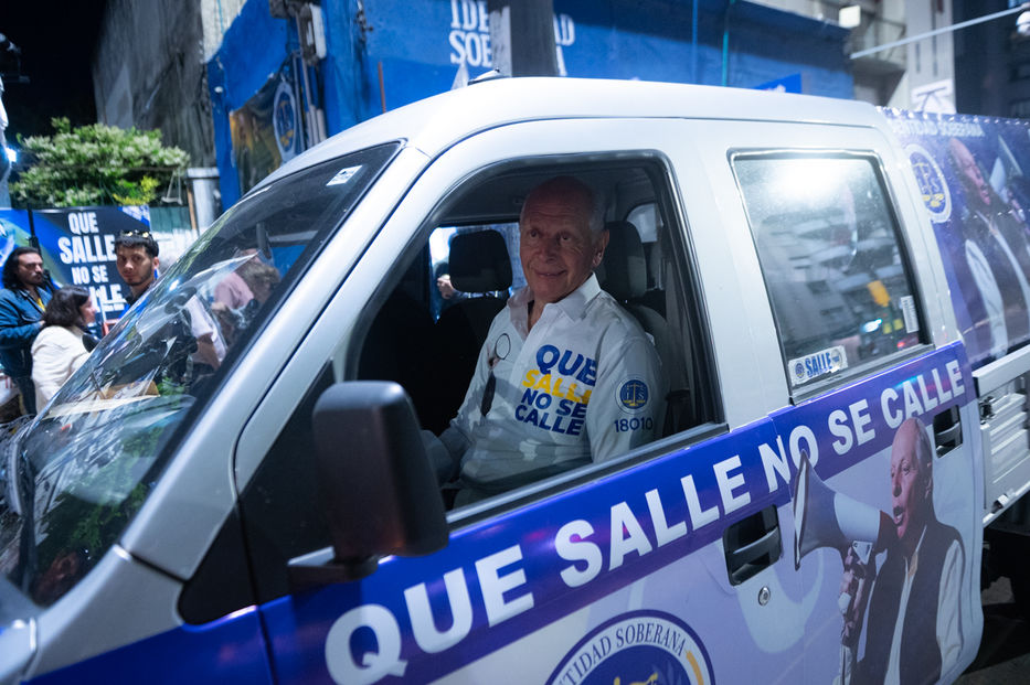 Gustavo Salle en la salleneta. Foto: Javier Noceti / Montevideo Portal