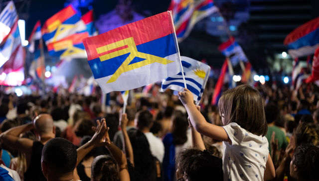 Multitudes inquietas