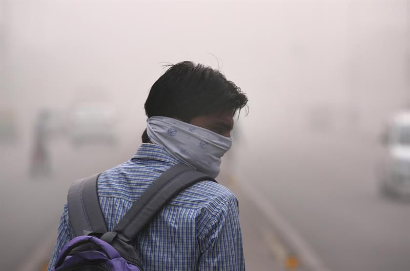 Contaminación en India: respirar en