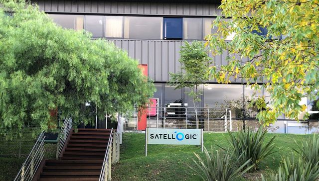 Empresa de satélites instalada en Uruguay se disparó en Wall Street: ¿qué ocurrió?