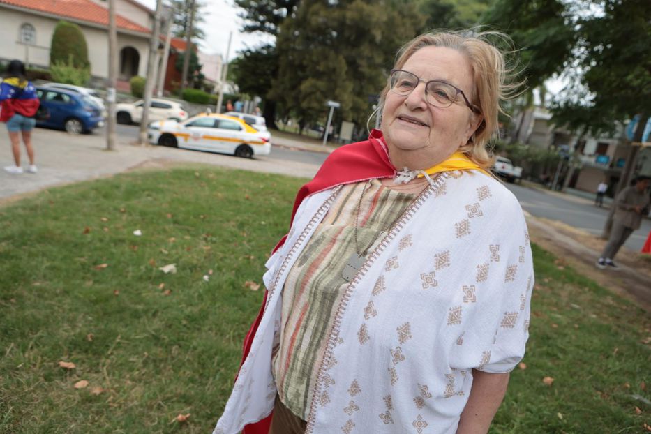 Graciela Bianchi durante visita de González Urrutia. Foto: FocoUy