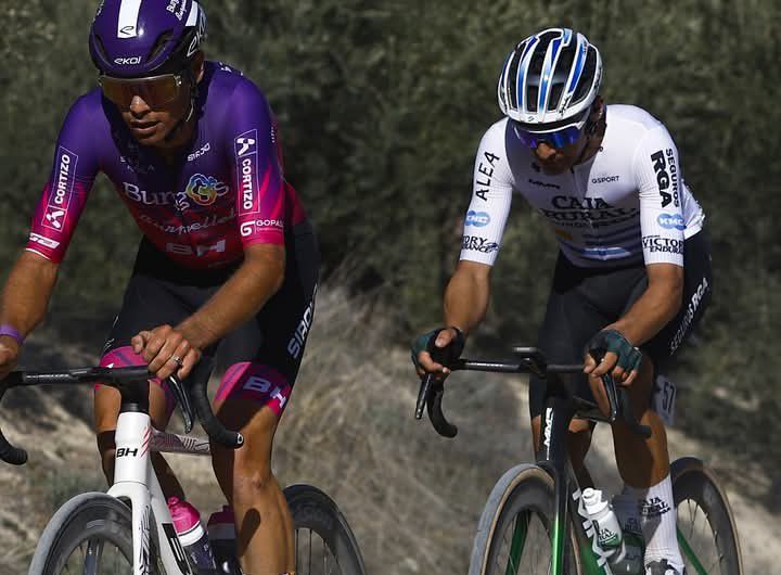 A todo pedal