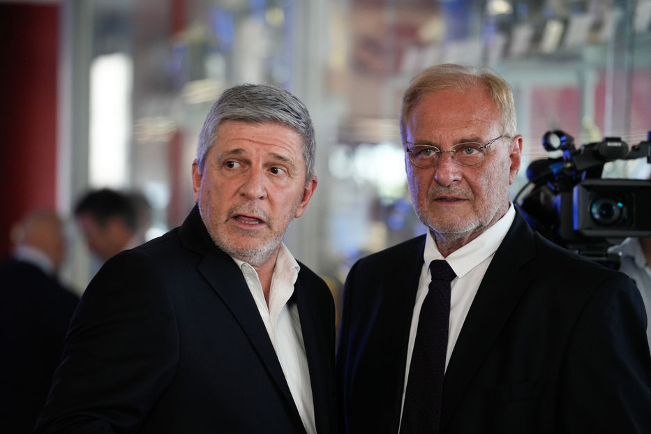 Reflexión y versión