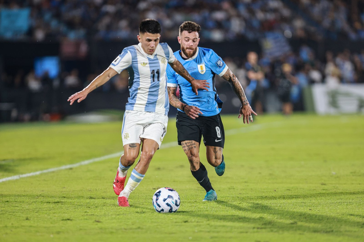 Uruguay tiene encaminado un partido amistoso frente a Argentina el mes que viene
