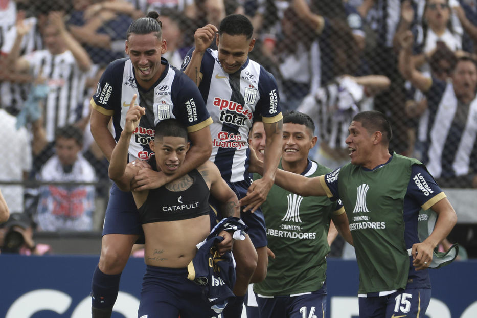 Adentro