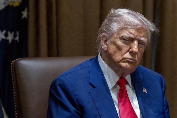 Trump. Foto: EFE / EPA / SHAWN THEW