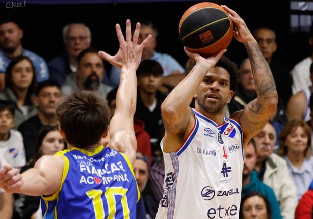 Foto: @CNdeFbasketball