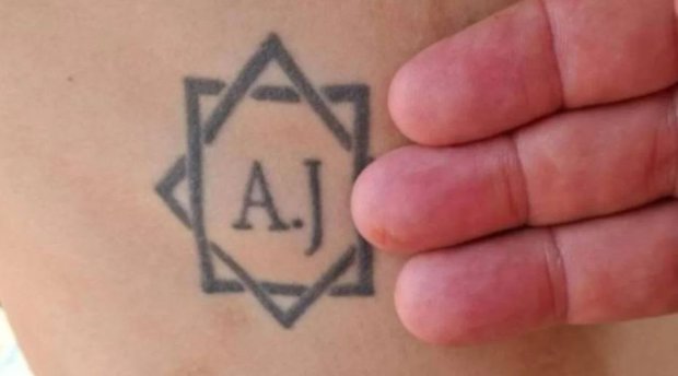 Tatuaje en la piel de una de las personas rescatadas. Difusión