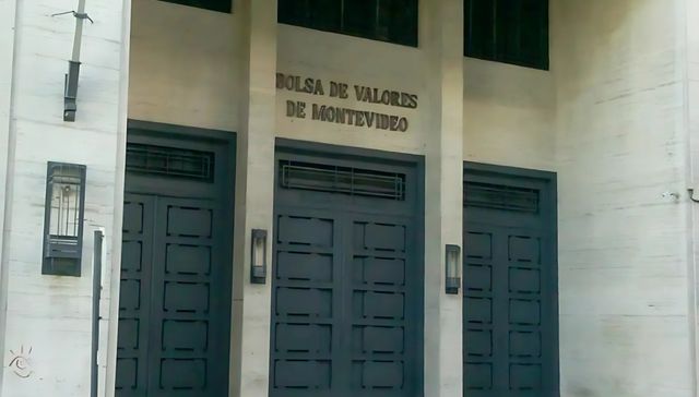 De cuello blanco