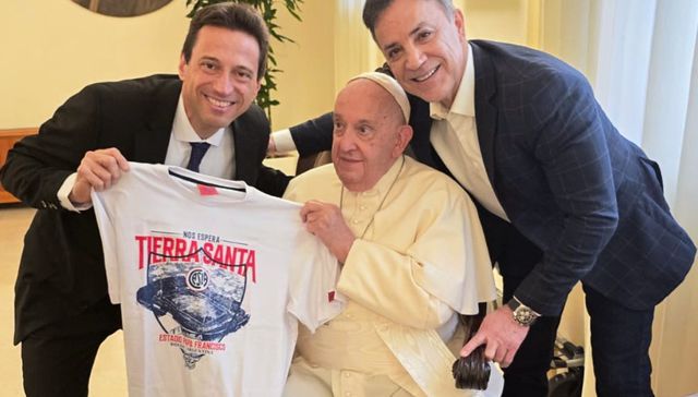 A mí que me revisen