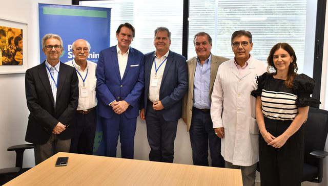 En línea con el mundo