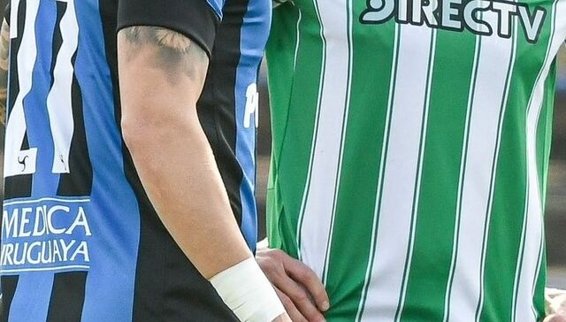 Entre rayados