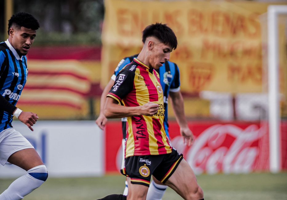 EMPATE A TRES GOLES: Progreso y Liverpool no se sacaron ventajas