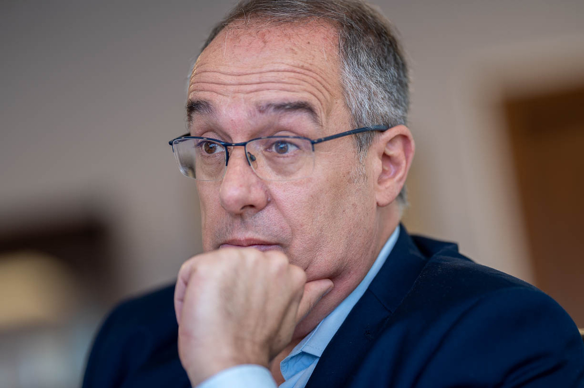 “No vamos a llegar”: Mahía reconoció que gobierno no cumplirá con el 6+1% para educación