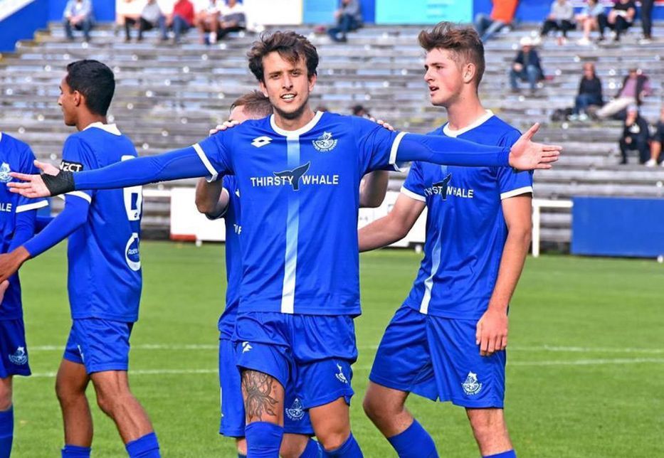 Martín Bueno jugando para Napier City Rovers de Nueva Zelanda. Foto: Instagram @tinbueno