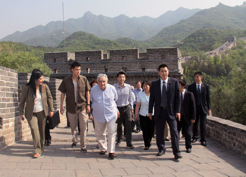 José Mujica en la Gran Muralla China, en mayo de 2013. Presidencia
