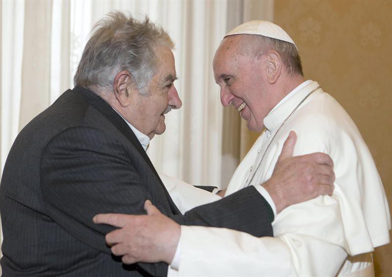 Junto al papa Francisco, en junio de 2013. Presidencia