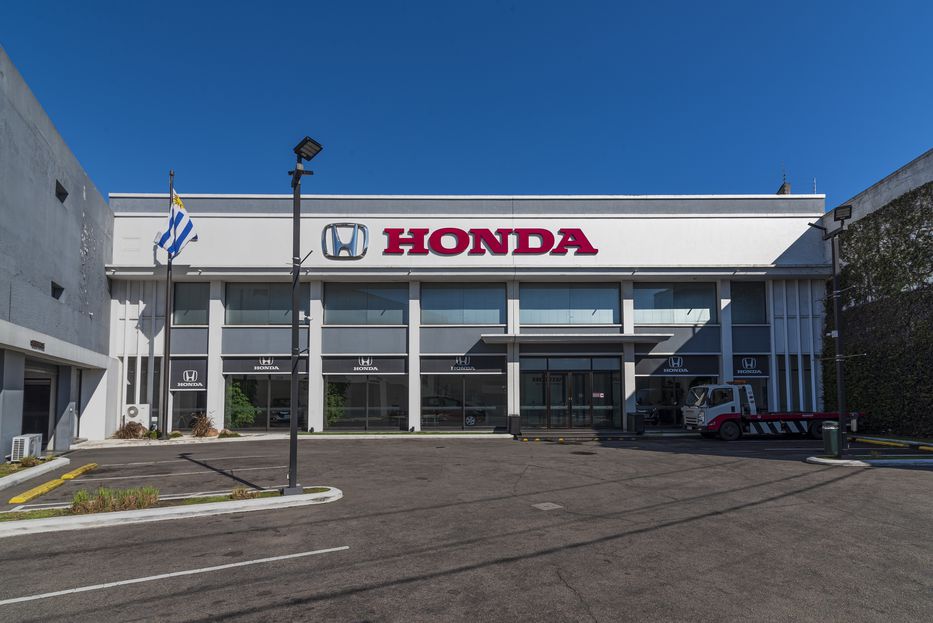 Local de Honda Centro. Foto: cedida a Montevideo Portal
