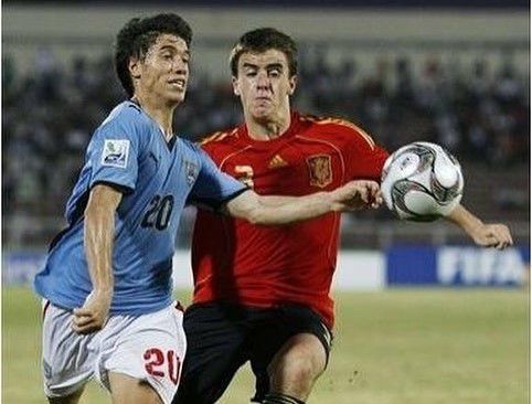 Nicolás Mezquida jugando con la selección uruguaya. Foto: Instagram @nicolas_mezquida